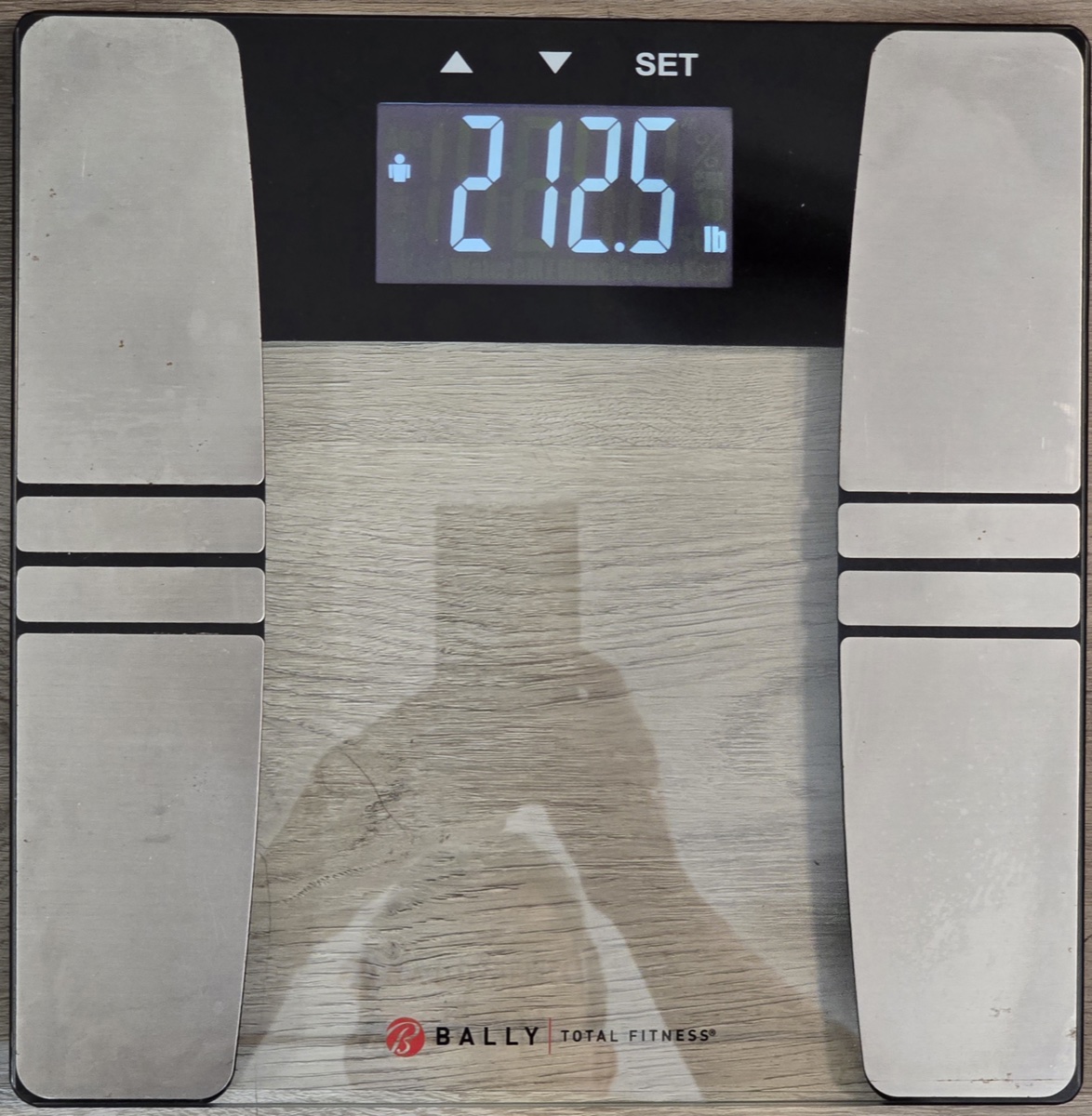 Bathroom scale on the morning of day 7 of the water fast reading 212.5 pounds